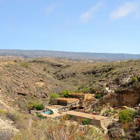 Casa En De Uva Con Piscina Privada, Cubierta Y Climatizada * La Degollada